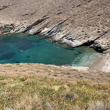 Elli S Seafront Pool Villa, 100 M From Quiet Sandy Beach In Kea, Cyclades Villa *