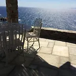 Elli S Seafront Pool Villa, 100 M From Quiet Sandy In Kea, Cyclades Melissaki