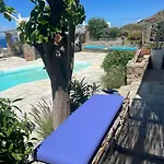 Villa Elli S Seafront Pool Villa, 100 M From Quiet Sandy In Kea, Cyclades *