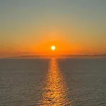 Βίλα Elli S Seafront Pool Villa, 100 M From Quiet Sandy In Kea, Cyclades