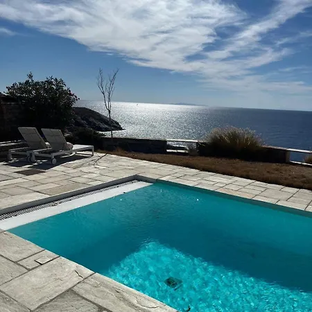 Elli S Seafront Pool Villa, 100 M From Quiet Sandy In Kea, Cyclades 빌라