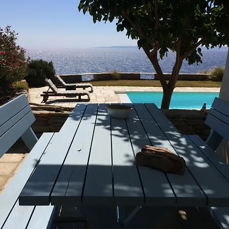 Elli S Seafront Pool Villa, 100 M From Quiet Sandy In Kea, Cyclades 빌라 Melissaki