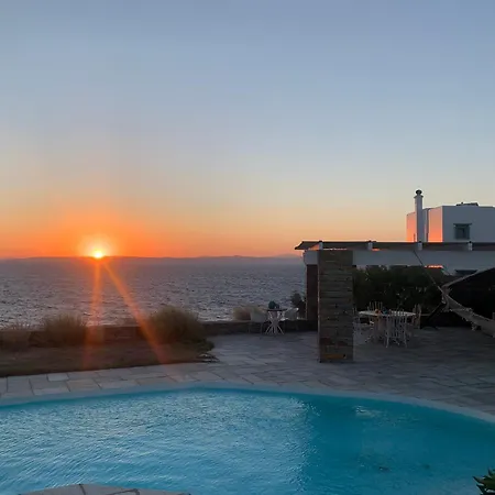 Elli S Seafront Pool Villa, 100 M From Quiet Sandy In Kea, Cyclades