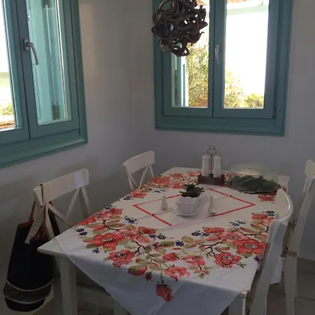 Elli S Seafront Pool Villa, 100 M From Quiet Sandy In Kea, Cyclades Villa