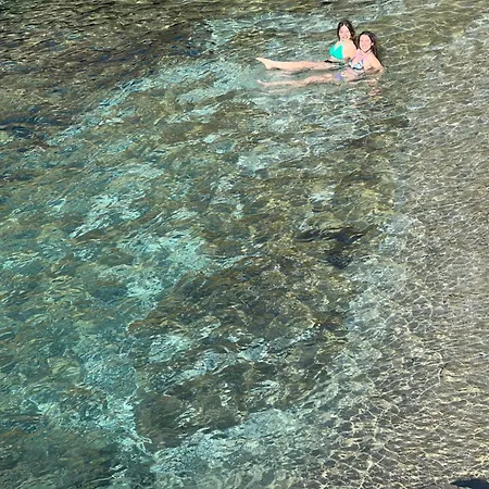 فيلة Elli S Seafront Pool Villa, 100 M From Quiet Sandy In Kea, Cyclades Melissaki