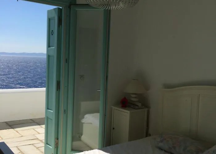 Elli S Seafront Pool Villa, 100 M From Quiet Sandy In Kea, Cyclades Melissaki