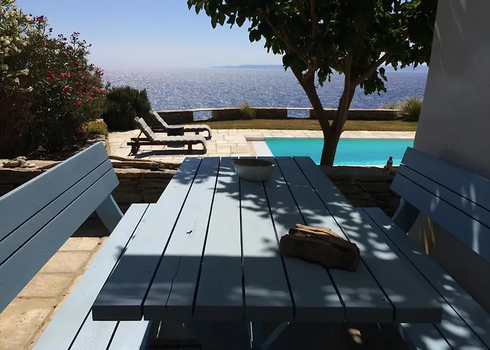 Elli S Seafront Pool Villa, 100 M From Quiet Sandy In Kea, Cyclades Вилла Melissaki