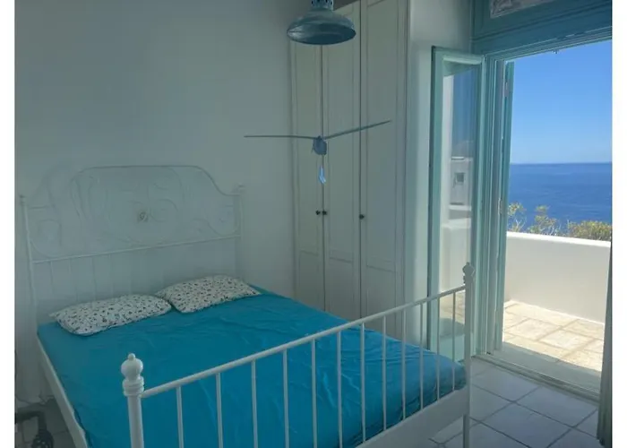 Elli S Seafront Pool Villa, 100 M From Quiet Sandy In Kea, Cyclades Melissaki